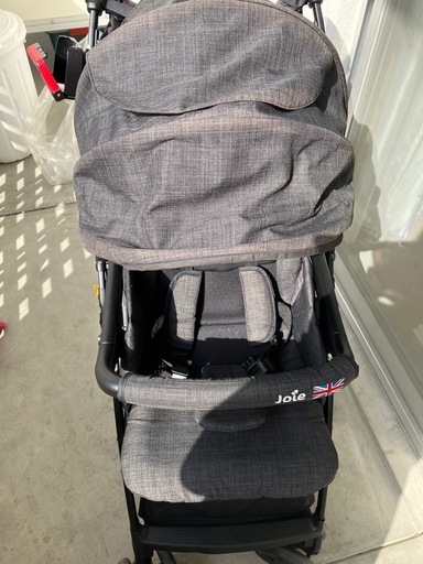 A型ベビーカー　両対面　軽量　joie
