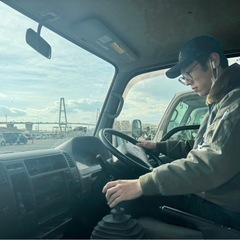 【急募！！】【シフト自由】【港区】【普通免許のみ可】中古車輸送のお仕事の画像