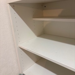 本棚　IKEAの画像