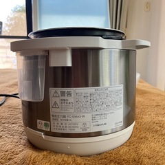 電気圧力鍋の画像