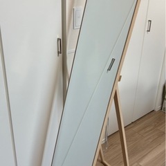 全身ミラーの画像