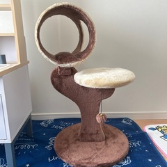 キャットタワーの画像
