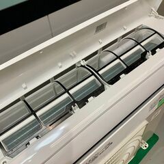 X2　アイリスオーヤマ 2.2Ｋ　エアコン　IRW-2221A    6畳程度  単相100V 　2021年製　40221H07　ジの画像
