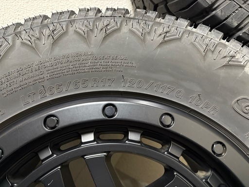 KMC KM540 RECON 17インチ 265/65R17