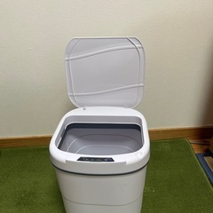 【センサー式】ゴミ箱①の画像
