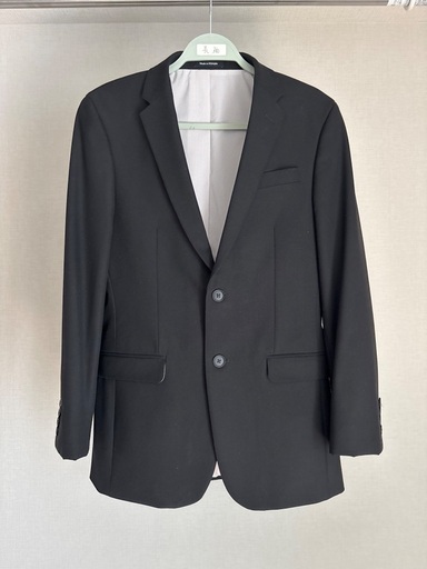 男性用 スーツ　黒　細身　パンツ32x32 ほぼ新品