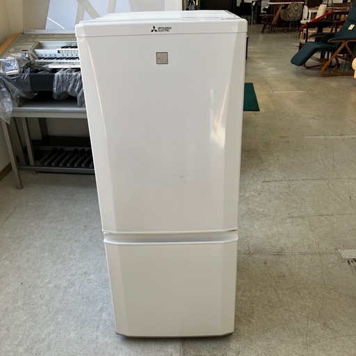 上2602-1283 MITSUBISHI 2ドア冷蔵庫 MR-P15EZ-KW 146L 2016年製 動作確認済み キズ汚れ有り
