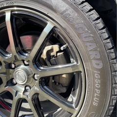 スタッドレスタイヤ　ホイール付きの画像