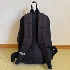 PUMAリュックの画像