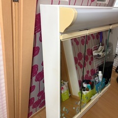 トステム　洗面化粧台　
ミラーのみ　洗面台　三面鏡の画像