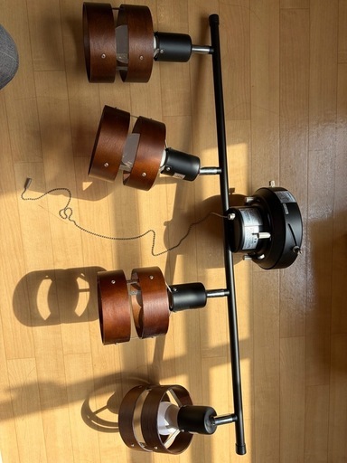 ニトリ シーリングライト Nウッドリング 4灯 E26 8370766 (ma ya) 舞阪