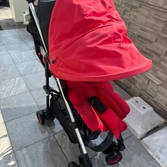 アプリカ　ベビーカーの画像