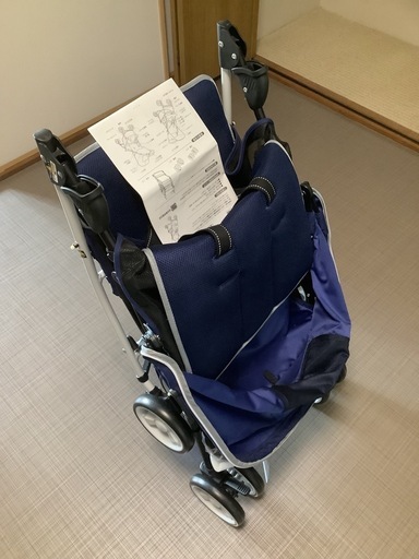【未使用新品48ヶ月まで可】リッチェル リベラ ルーチェ ネイビーブルー
