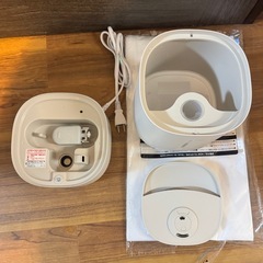 ニトリ 超音波式加湿器 simplé（上から給水タイプ・ホワイト） の画像