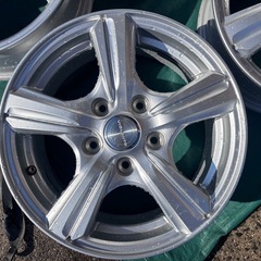 15インチアルミホイールの画像