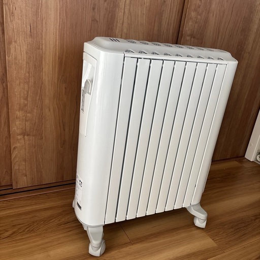 デロンギオイルヒーター (ずん) 東船橋の季節、空調家電《オイル