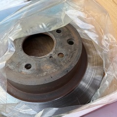 車のパーツ　Z32 リアローターとパッドのセットの画像