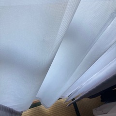 カーテンとレースカーテン各2枚ずつセットの画像