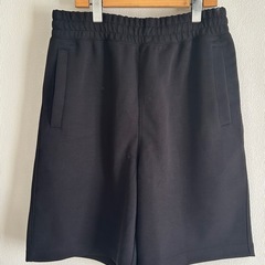 【試着のみ】UNIQLO スウェットワイドショーツの画像