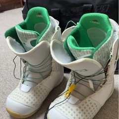 スノーボード、ブーツ　セット　ケースありの画像