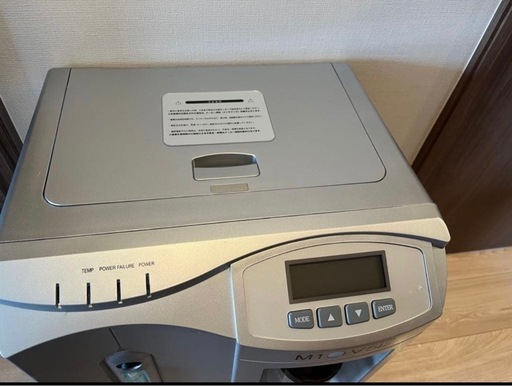 酸素発生器　M1O2-V5L（エムワンオーツーヴイ5エル） 神戸メディケア