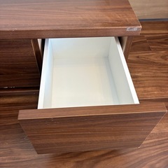 テレビ台の画像