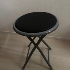 無料イス2個　差し上げますの画像