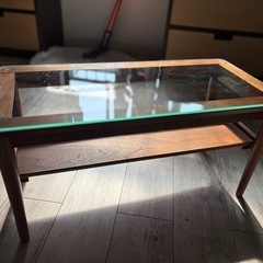 サイドテーブルの画像