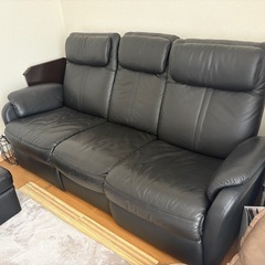 ソファ　本革　三人掛け　　の画像