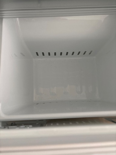 東芝　GR-T15BS(W)　冷蔵庫　2ドア冷蔵庫　153L