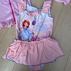 130cm 水着ラッシュガードの画像