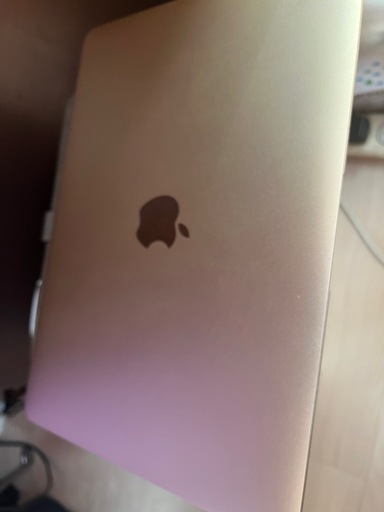 取引中MacBook Air傷なし