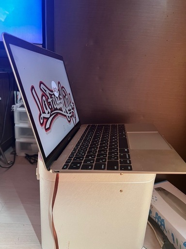 取引中MacBook Air傷なし