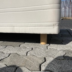 シングルベッド　足付きの画像