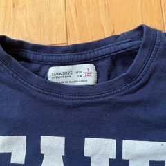 120 ZARAネイビー　英字ロゴ　ロンTの画像