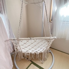 中古ハンギングチェアの画像