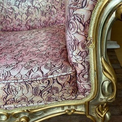 ロココ調１人用ソファーの画像