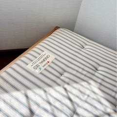 木製のシングルベッド新生活に！の画像