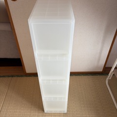 衣装ケースの画像