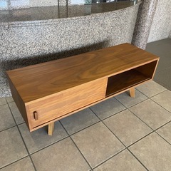 テレビボード　インテリアに馴染むやさしいウッドデザインの画像