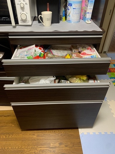 食器棚／キッチンボード