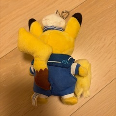 ピカチュウ　ぬいぐるみの画像