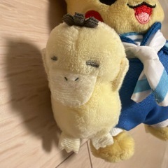 ピカチュウ　ぬいぐるみの画像