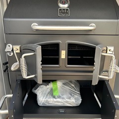 【未使用／超美品】Duro 32インチ(81cm) チャコール BBQグリル／大型／組み立て済／転勤のため出品／即日受け渡し可の画像