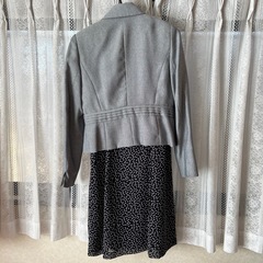 セレモニースーツ3点セット　レディース9号の画像