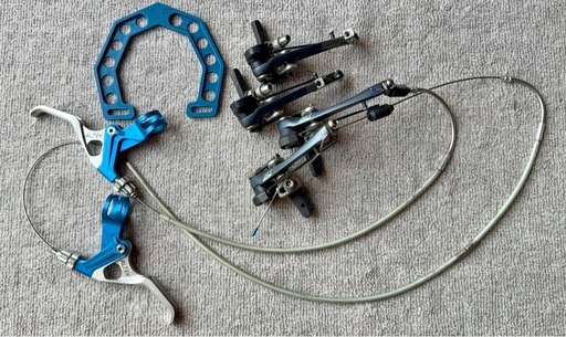 お話中☆中古品   ALTEKのVブレーキレバー前後セットオマケ付☆