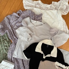 レディース　洋服　春　夏服　セットの画像