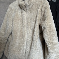 3点セット　　　ユニクロもあり　ジャケット　など　Ｍサイズの画像