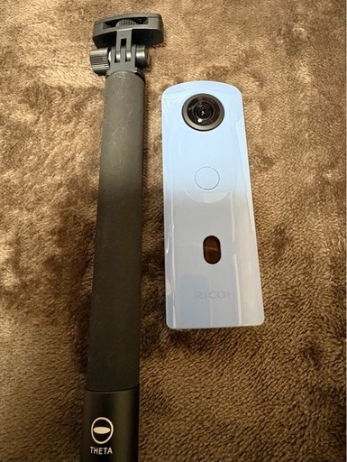RICOH  theta