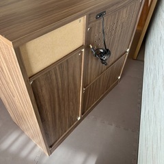 SESAMI家具 食器棚 ロータイプの画像